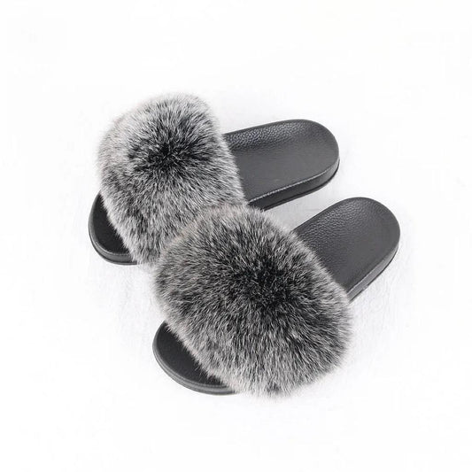 Slippers with XXL fox fur in different colors